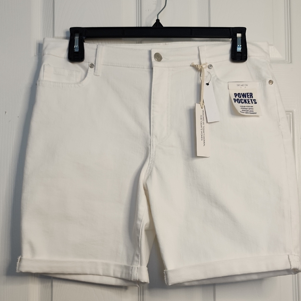 White Bermuda Women's Shorts with Power Pockets